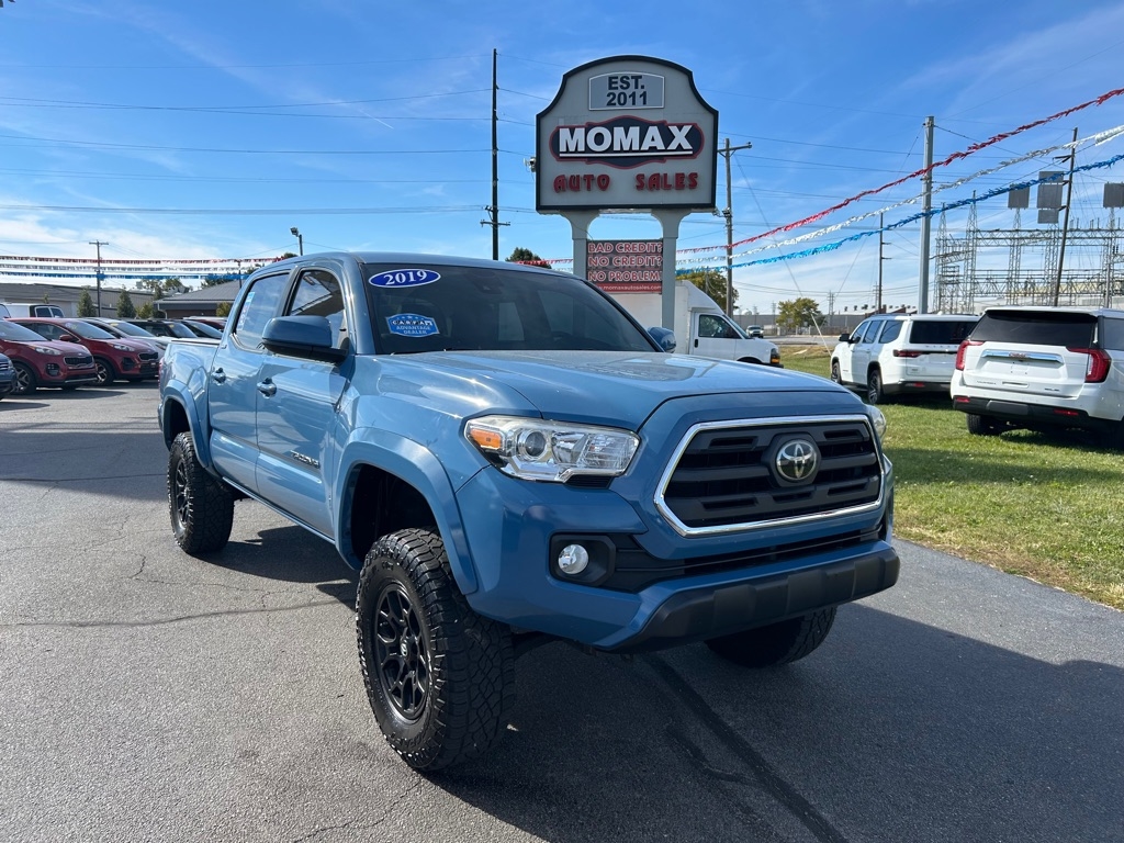Toyota Tacoma SR5 Double Cab Long Bed V6 6AT 4WD 2019 Toyota Tacoma SR5 Double Cab Long Bed V6 6AT 4WD 2019