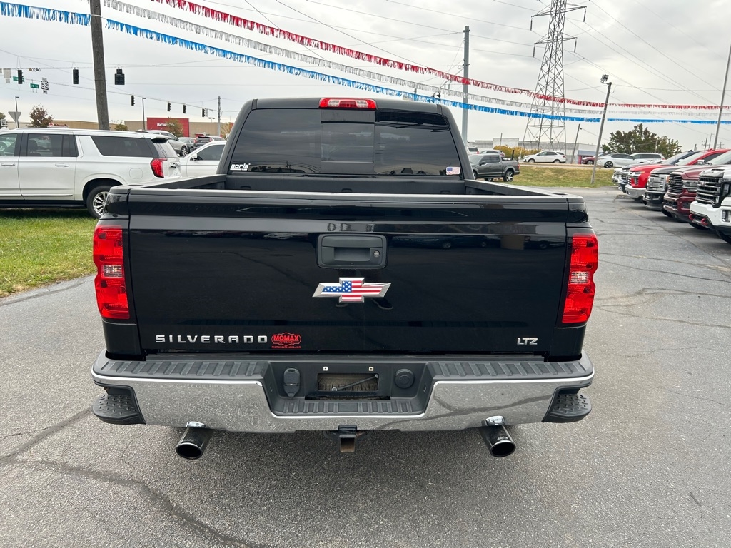 Chevrolet Silverado 1500 LTZ Crew Cab 4WD 2015 Chevrolet Silverado 1500 LTZ Crew Cab 4WD 2015