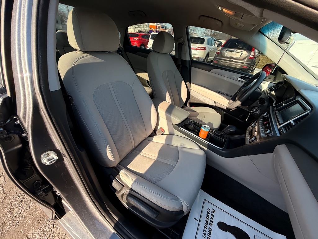 Hyundai Sonata SE 2018