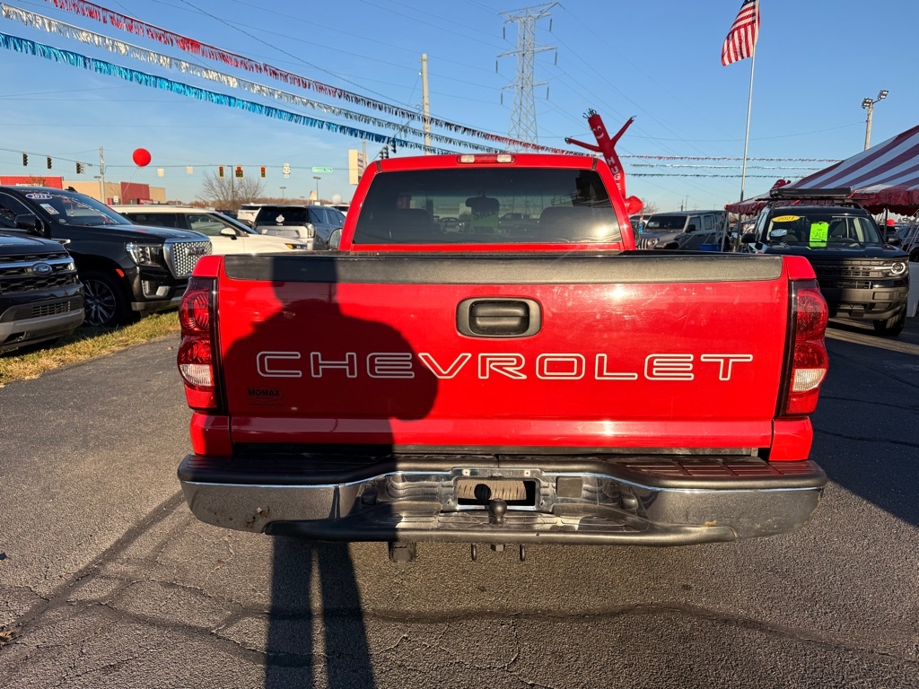 Chevrolet Silverado 1500 LS Long Bed 2WD 2003