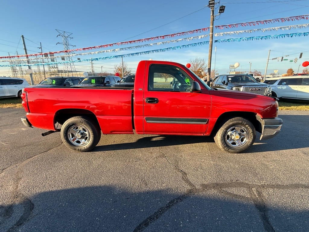 Chevrolet Silverado 1500 LS Long Bed 2WD 2003