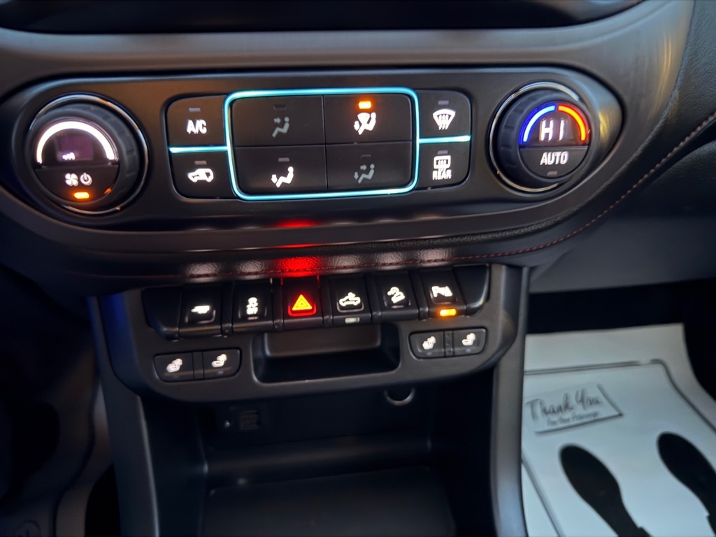 GMC Canyon All Terrain Crew Cab w/Cloth Long Box 4WD 2019