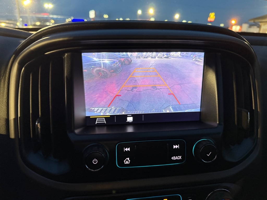 GMC Canyon All Terrain Crew Cab w/Cloth Long Box 4WD 2019