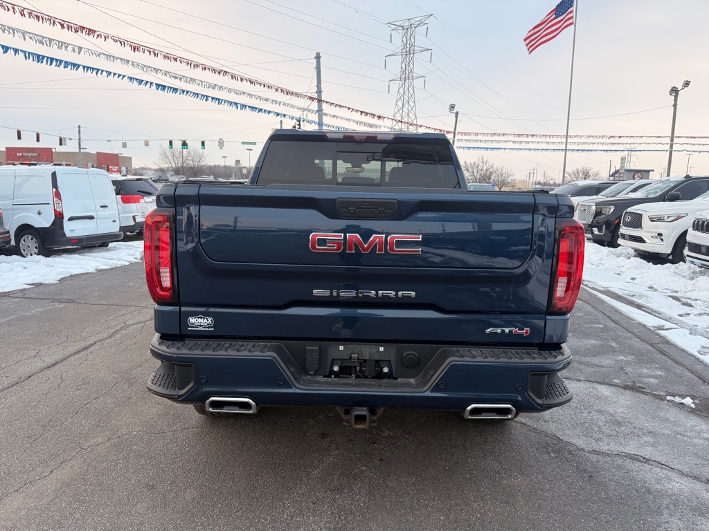 GMC Sierra 1500 AT4 Crew Cab Long Box 4WD 2020