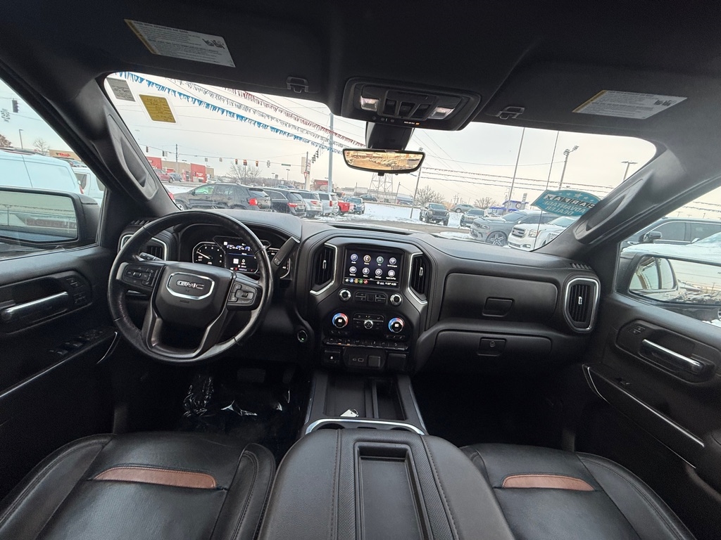 GMC Sierra 1500 AT4 Crew Cab Long Box 4WD 2020