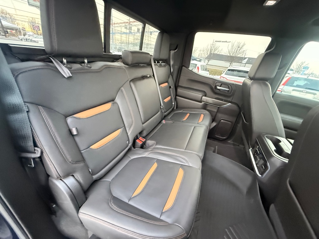 GMC Sierra 1500 AT4 Crew Cab Long Box 4WD 2020