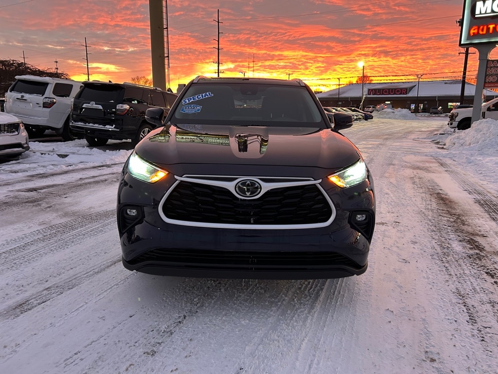 Toyota Highlander XLE Nav AWD V6 2020