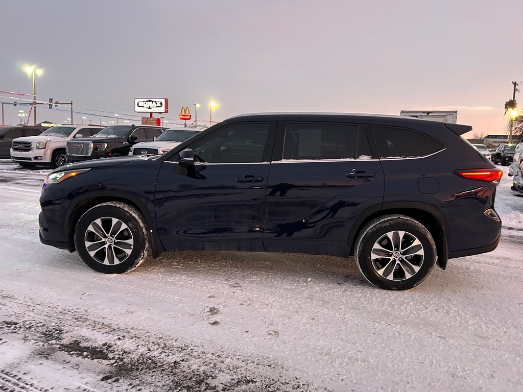Toyota Highlander XLE Nav AWD V6 2020