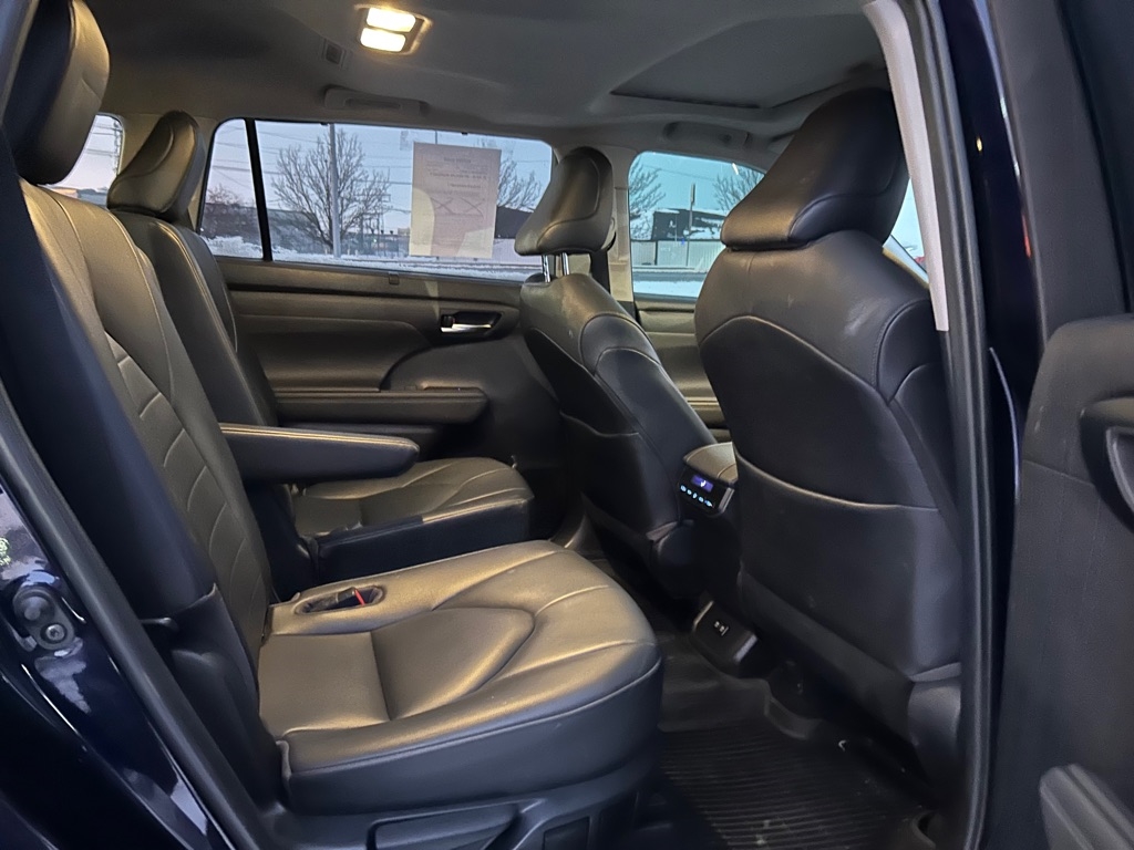 Toyota Highlander XLE Nav AWD V6 2020