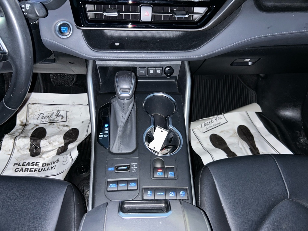 Toyota Highlander XLE Nav AWD V6 2020