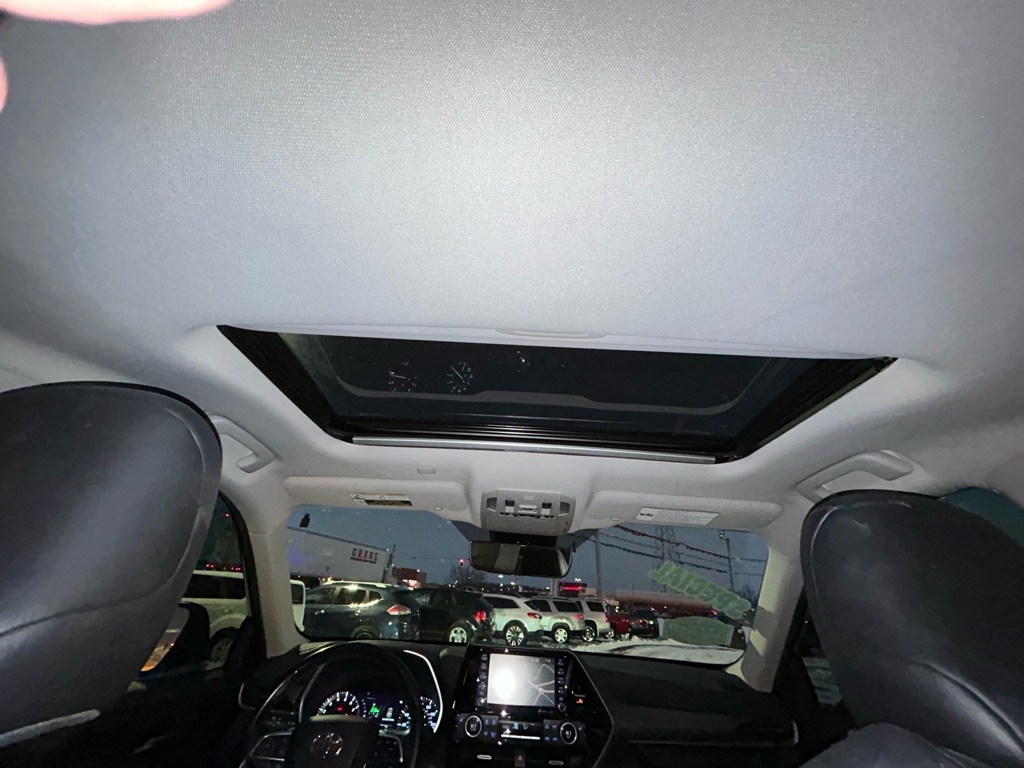 Toyota Highlander XLE Nav AWD V6 2020