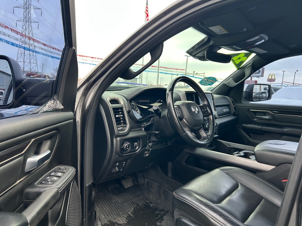 RAM 1500 Rebel Crew Cab SB 4WD 2022