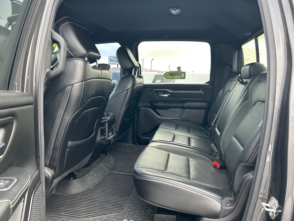 RAM 1500 Rebel Crew Cab SB 4WD 2022