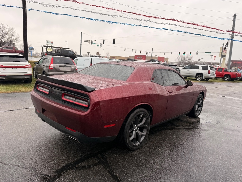 Dodge Challenger SXT 2020