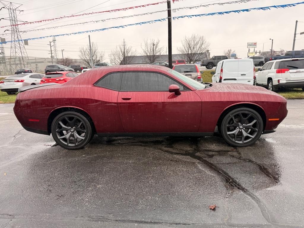 Dodge Challenger SXT 2020