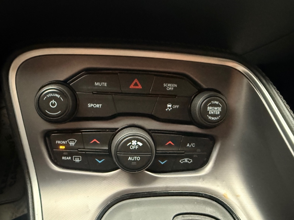 Dodge Challenger SXT 2020