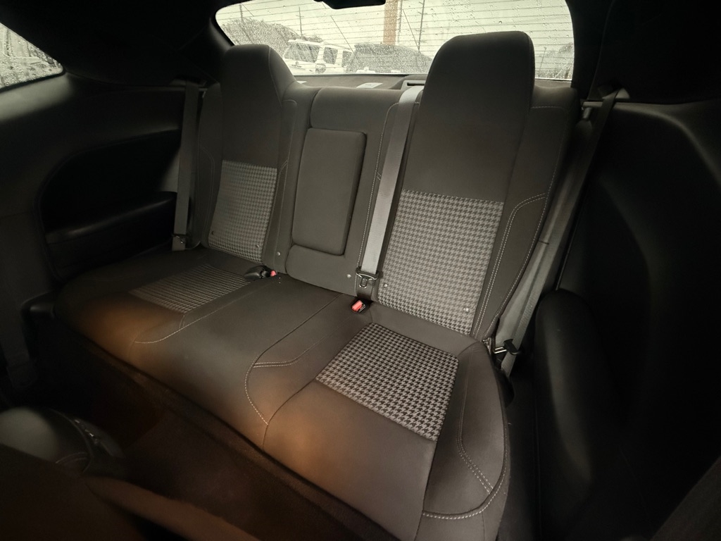 Dodge Challenger SXT 2020