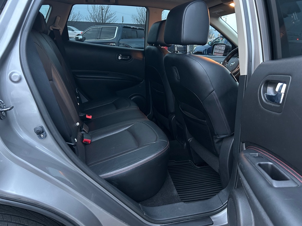 Nissan Rogue S AWD 2012