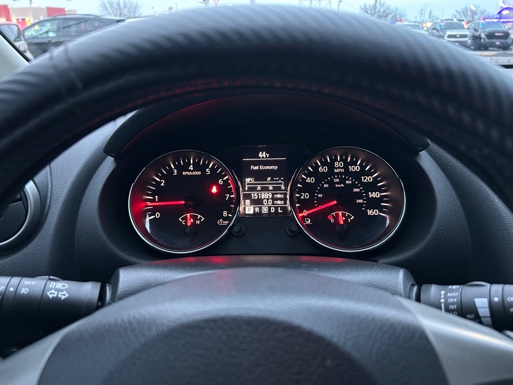 Nissan Rogue S AWD 2012