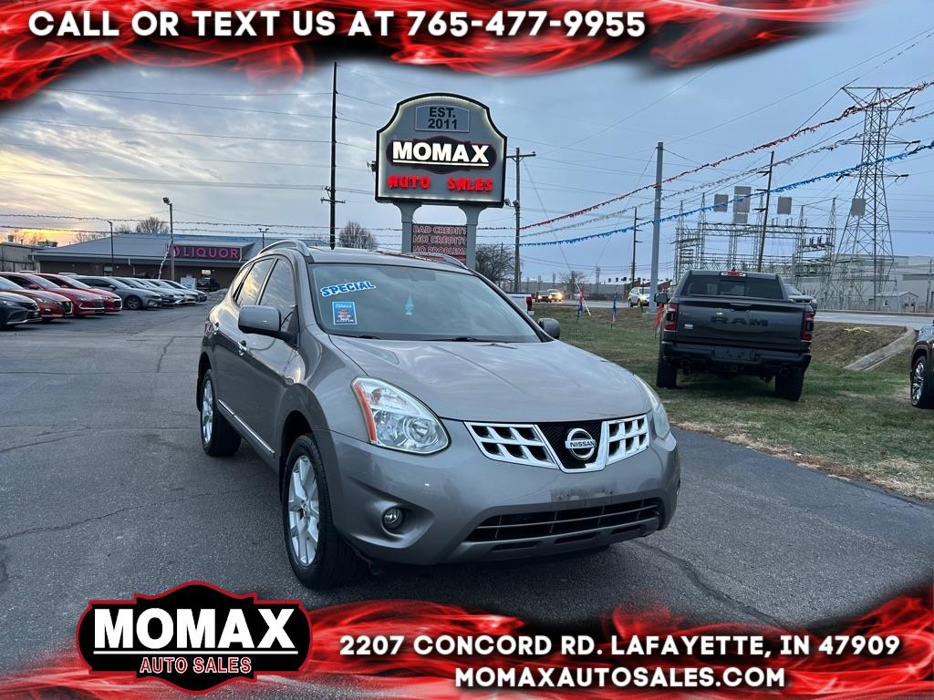 2012 Nissan Rogue S's photo