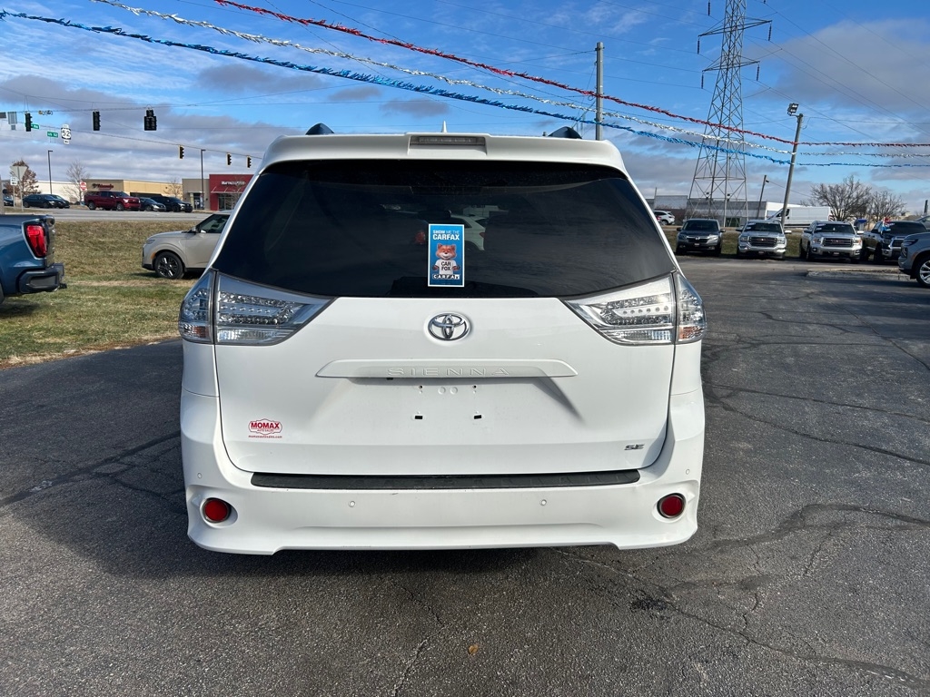 Toyota Sienna SE 8-Passenger 2020
