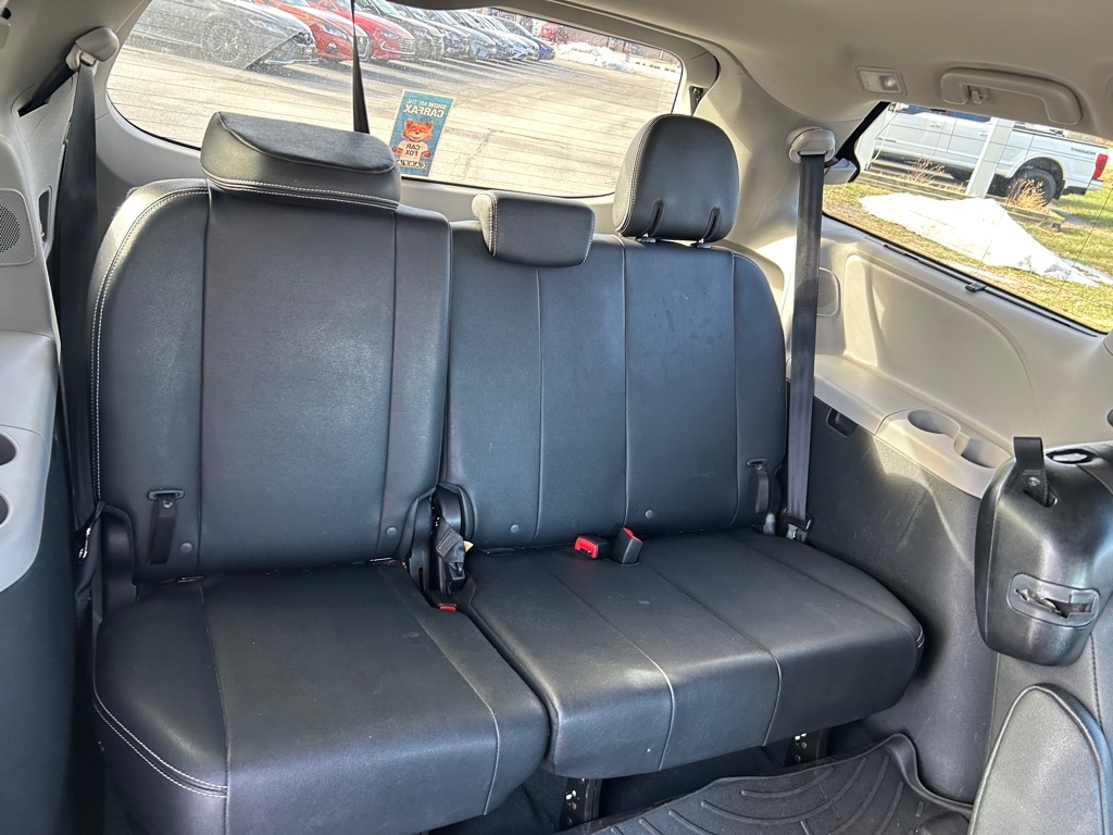 Toyota Sienna SE 8-Passenger 2020