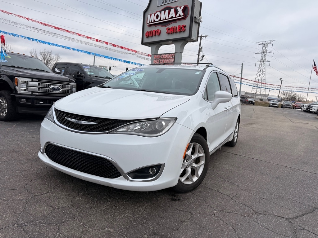 Chrysler Pacifica Touring-L Plus 2017