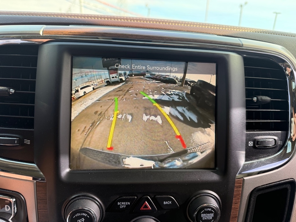 RAM 1500 Laramie Crew Cab SWB 4WD 2014