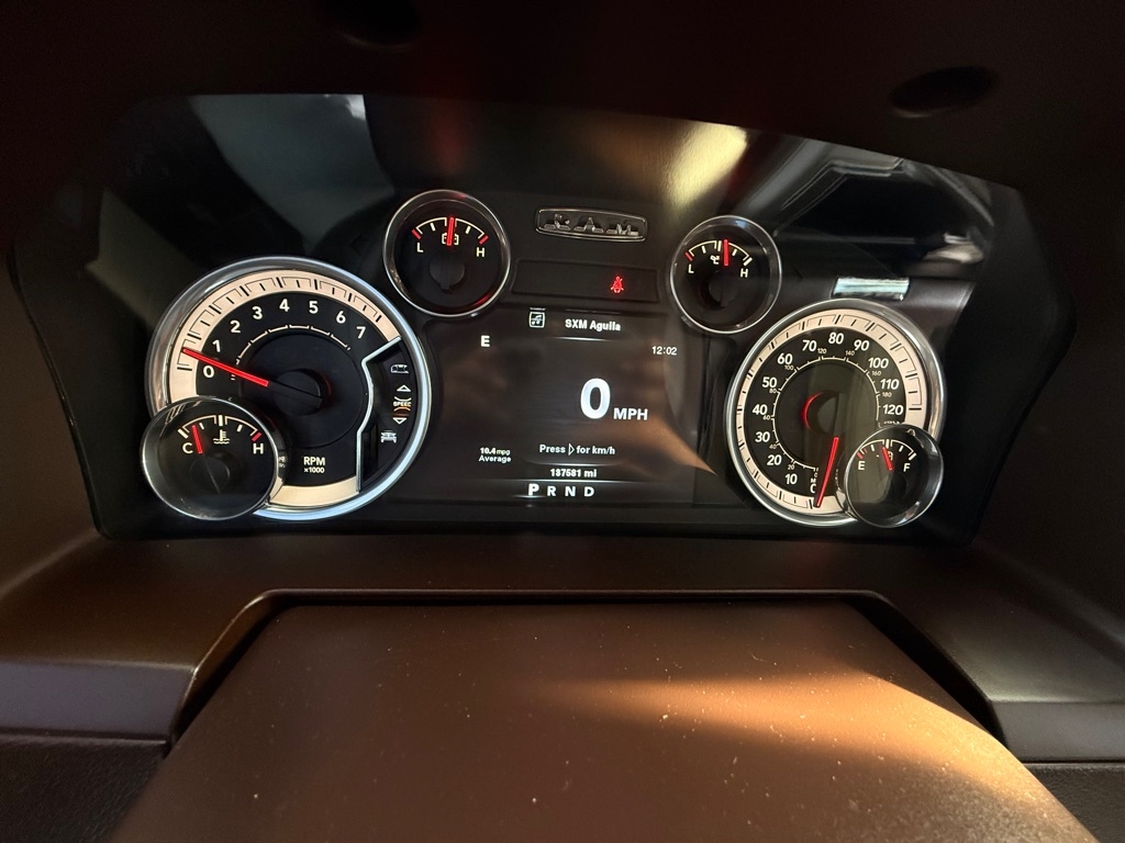 RAM 1500 Laramie Crew Cab SWB 4WD 2014