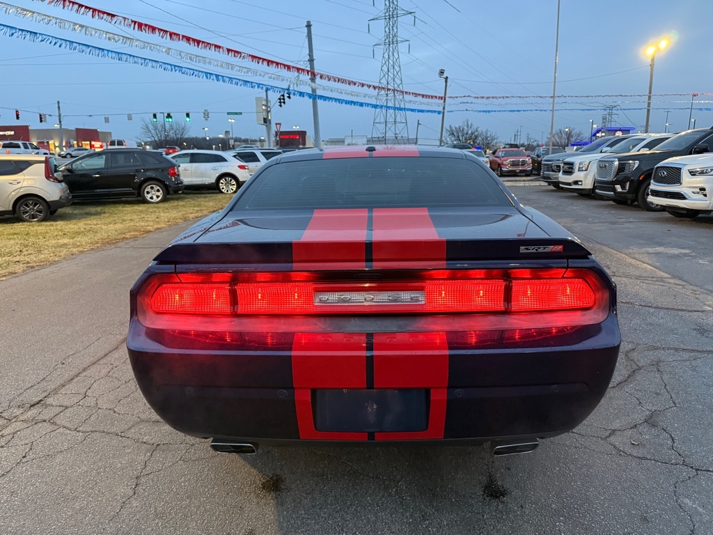 Dodge Challenger SRT8 2013