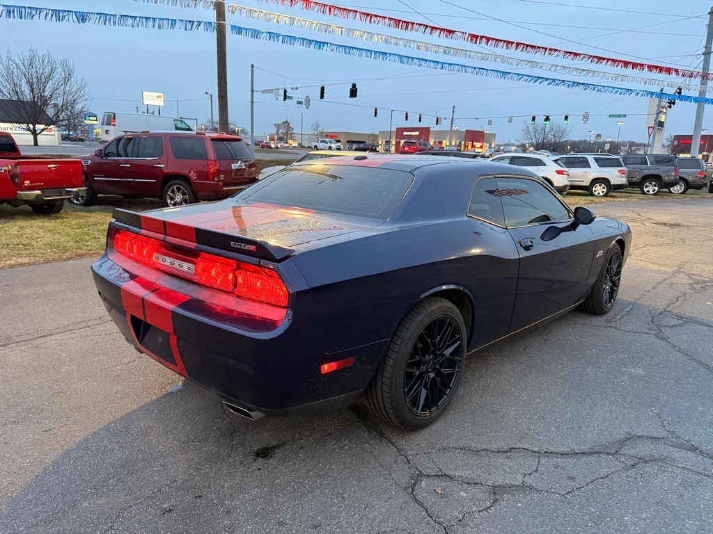 Dodge Challenger SRT8 2013