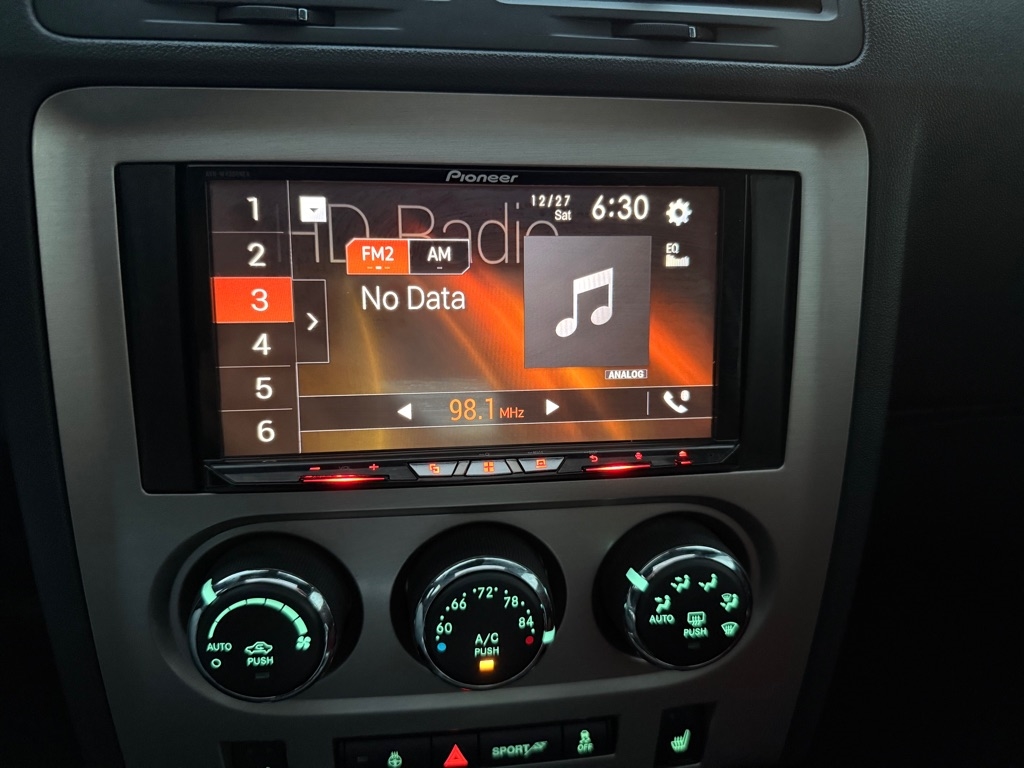 Dodge Challenger SRT8 2013