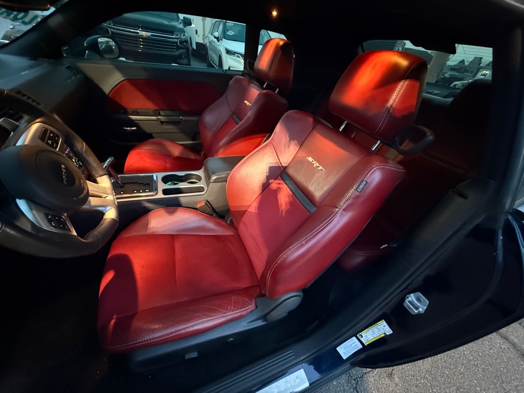 Dodge Challenger SRT8 2013