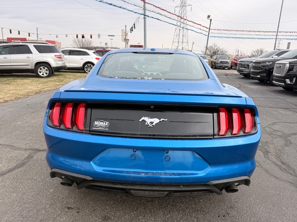 Ford Mustang EcoBoost Coupe 2019