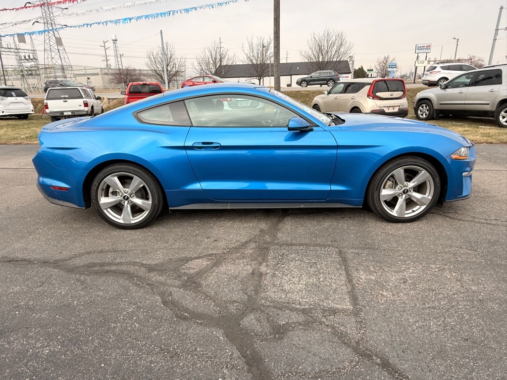 Ford Mustang EcoBoost Coupe 2019