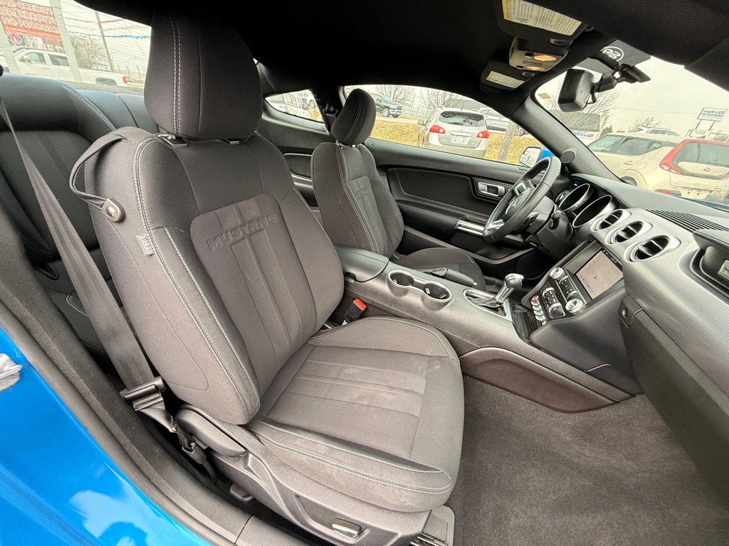 Ford Mustang EcoBoost Coupe 2019