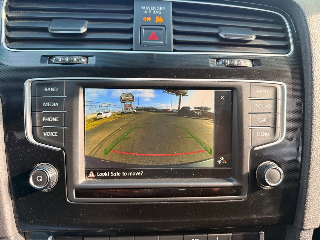 Volkswagen GTI SE 6M 4-Door 2016