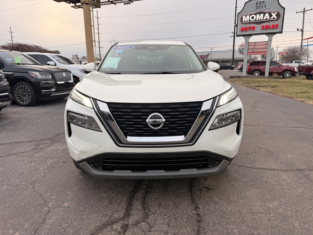 Nissan Rogue SV 2021