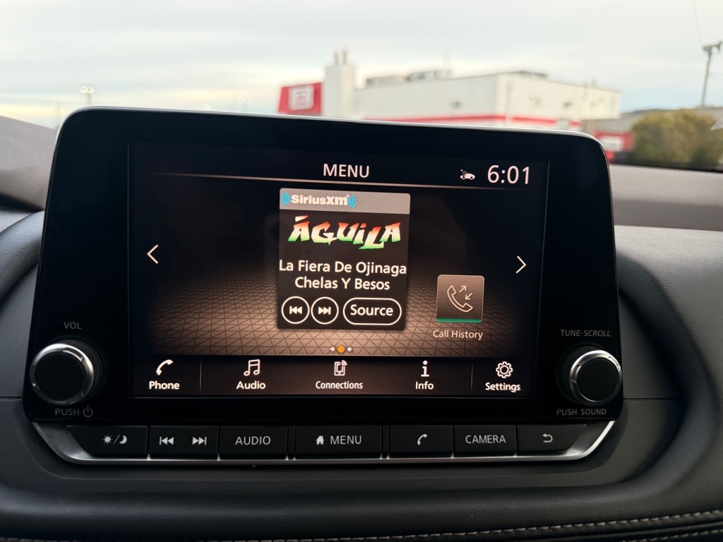 Nissan Rogue SV 2021