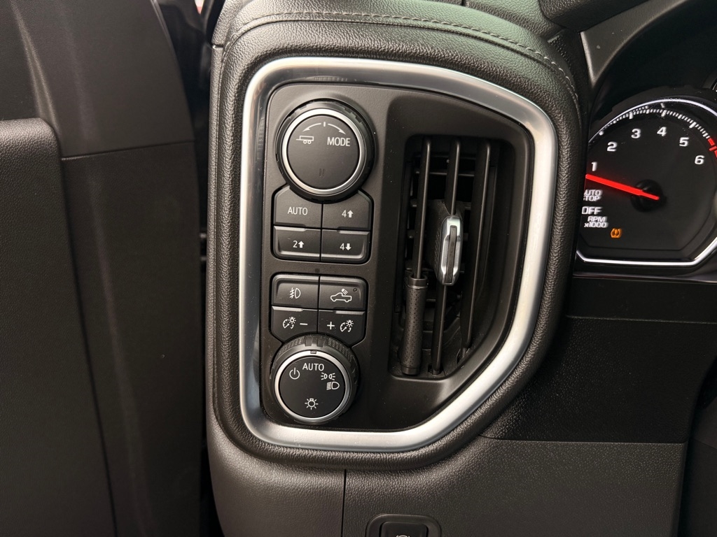 Chevrolet Silverado 1500 RST Crew Cab 4WD 2020