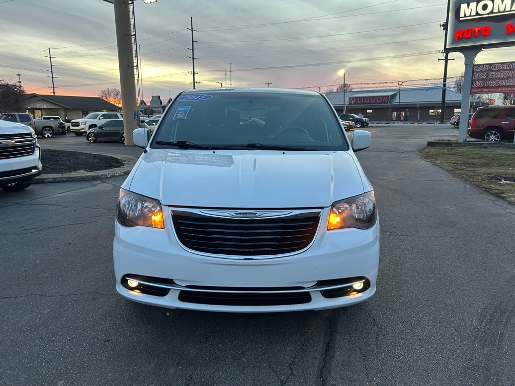 Chrysler Town & Country S 2015
