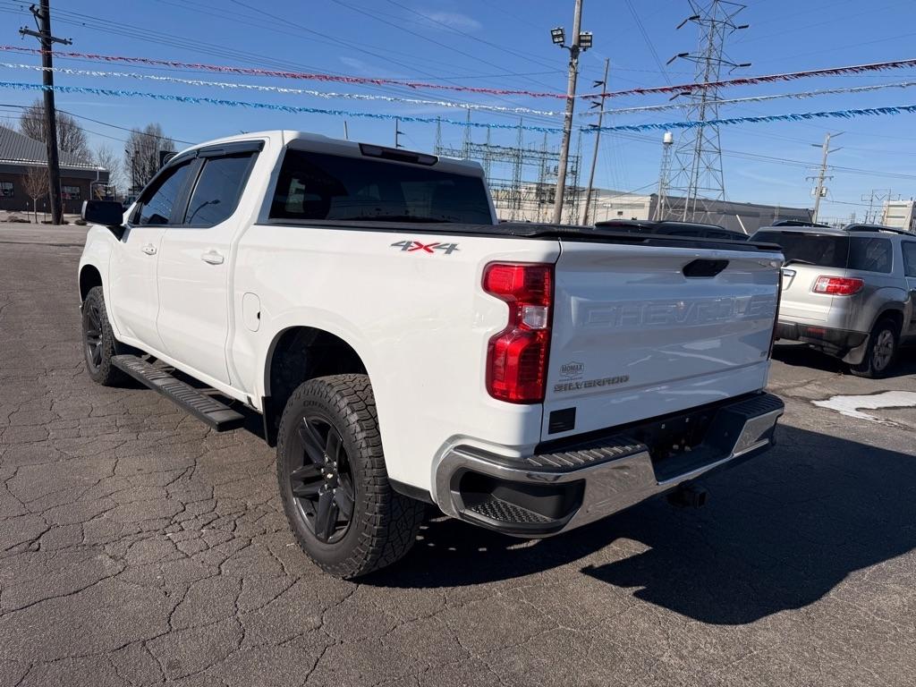 Chevrolet Silverado 1500 LT Crew Cab 4WD 2021