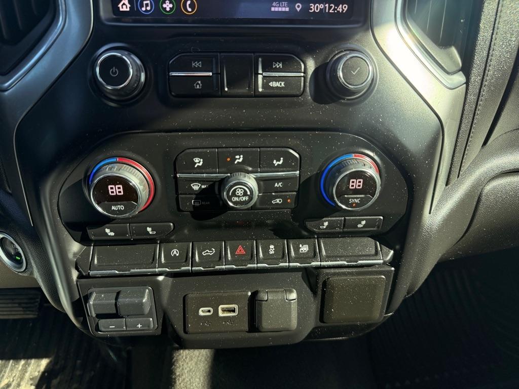 Chevrolet Silverado 1500 LT Crew Cab 4WD 2021