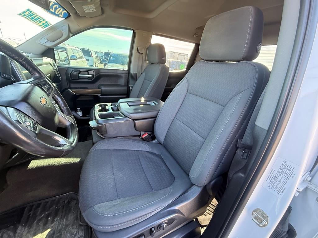 Chevrolet Silverado 1500 LT Crew Cab 4WD 2021