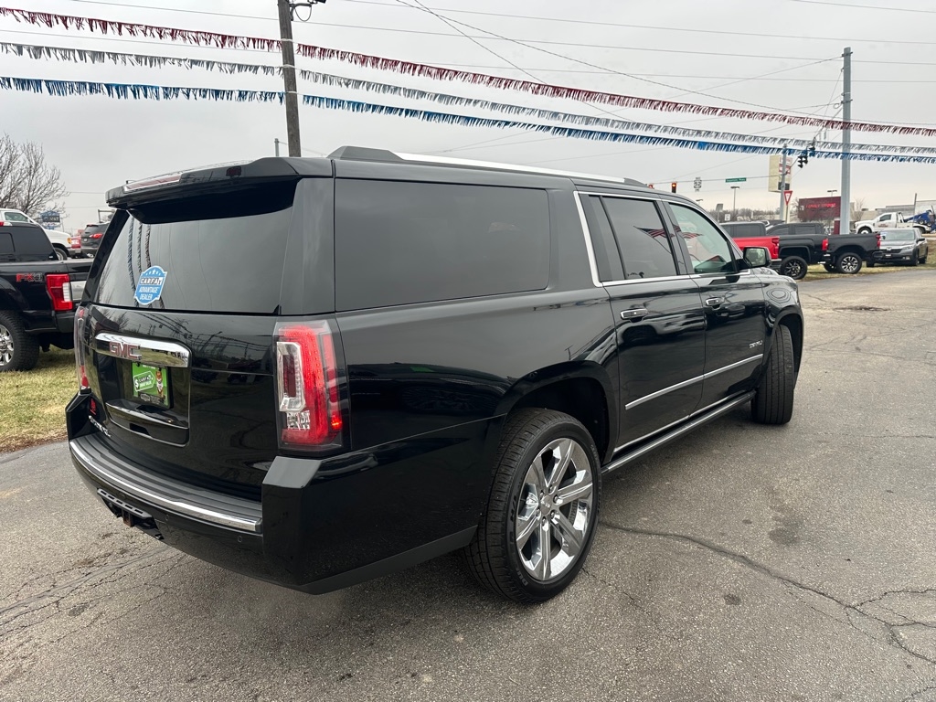 GMC Yukon XL Denali 4WD 2019