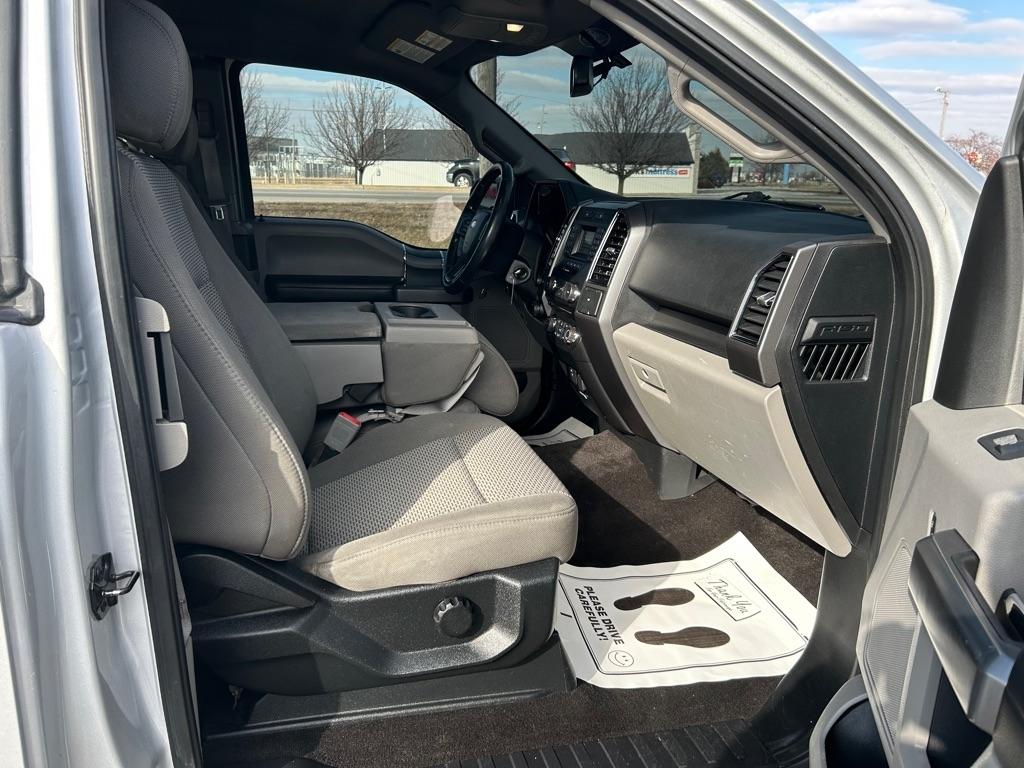 Ford F-150 XL SuperCab 8-ft. 2WD 2018