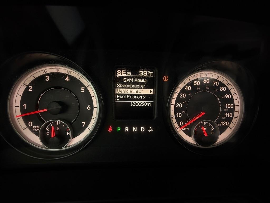 RAM 1500 SLT Crew Cab SWB 4WD 2014