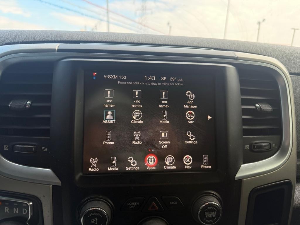 RAM 1500 SLT Crew Cab SWB 4WD 2014