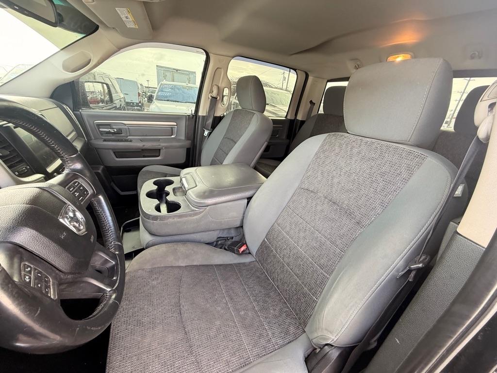 RAM 1500 SLT Crew Cab SWB 4WD 2014