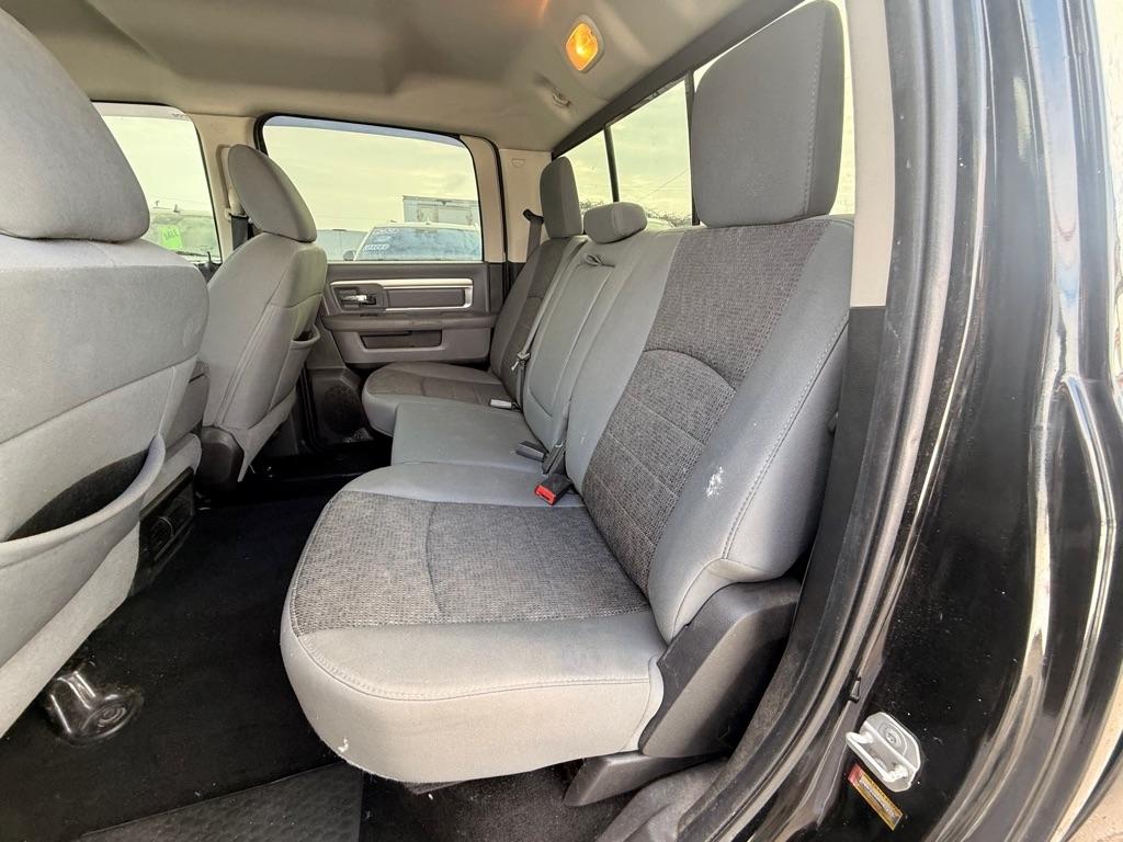 RAM 1500 SLT Crew Cab SWB 4WD 2014